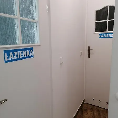 Tulip - Jednoosobowy Nr 3 Ze Wspolna Lazienka I Kuchnia Apartment