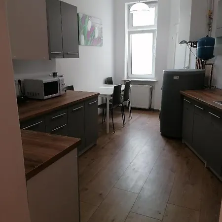 Apartment Tulip - Jednoosobowy Nr 3 Ze Wspolna Lazienka I Kuchnia