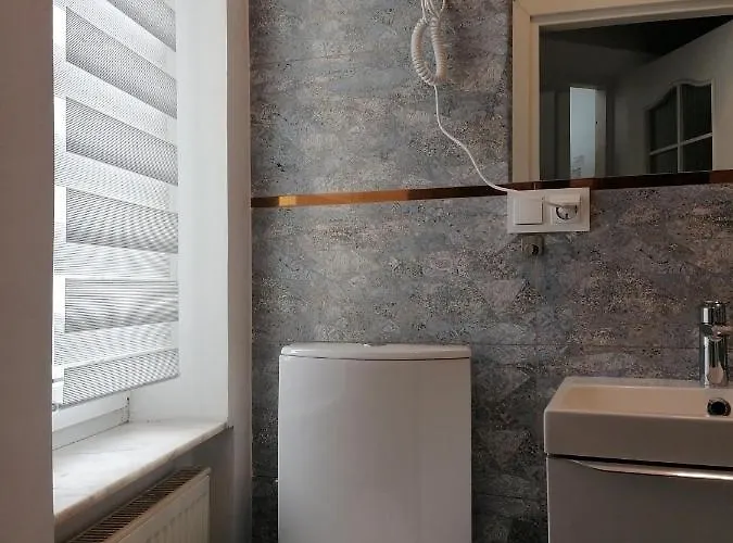 Tulip - Jednoosobowy Nr 3 Ze Wspolna Lazienka I Kuchnia Stettin